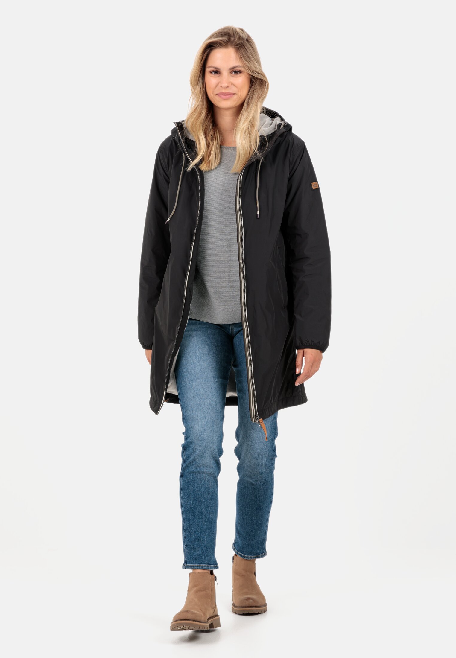 Functional coat for Damen in Black | 42 | camel active | Outdoormäntel